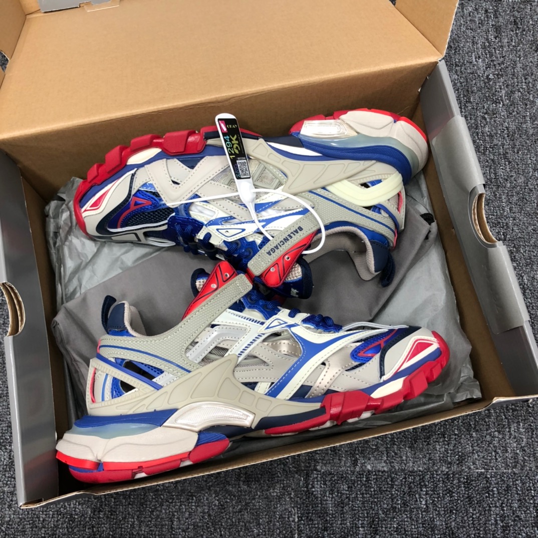 Balenciaga Track.2 Sneaker - FashionPlug