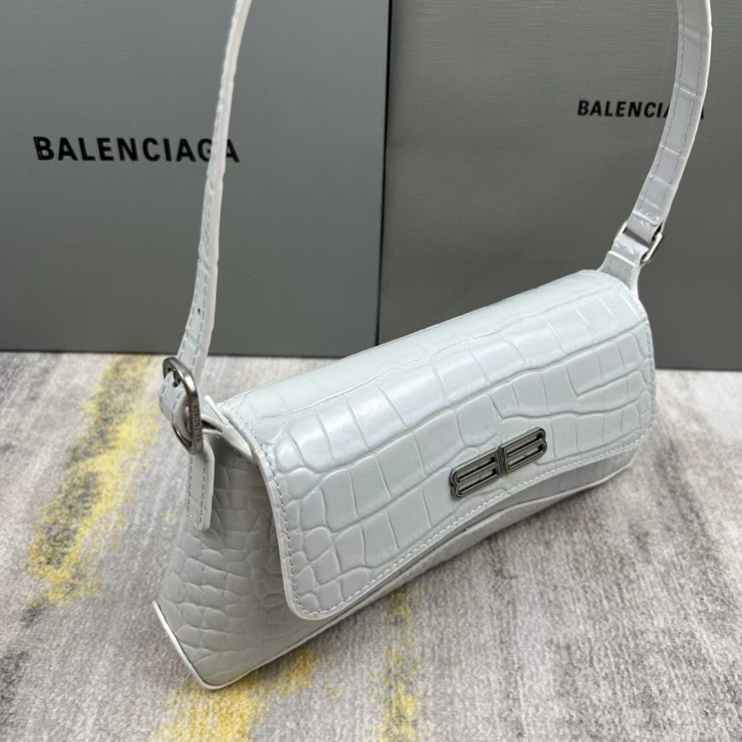 Balenciaga Women's XX Medium Flap Bag Crocodile Embossed In White（27-25.5-4CM） - FashionPlug