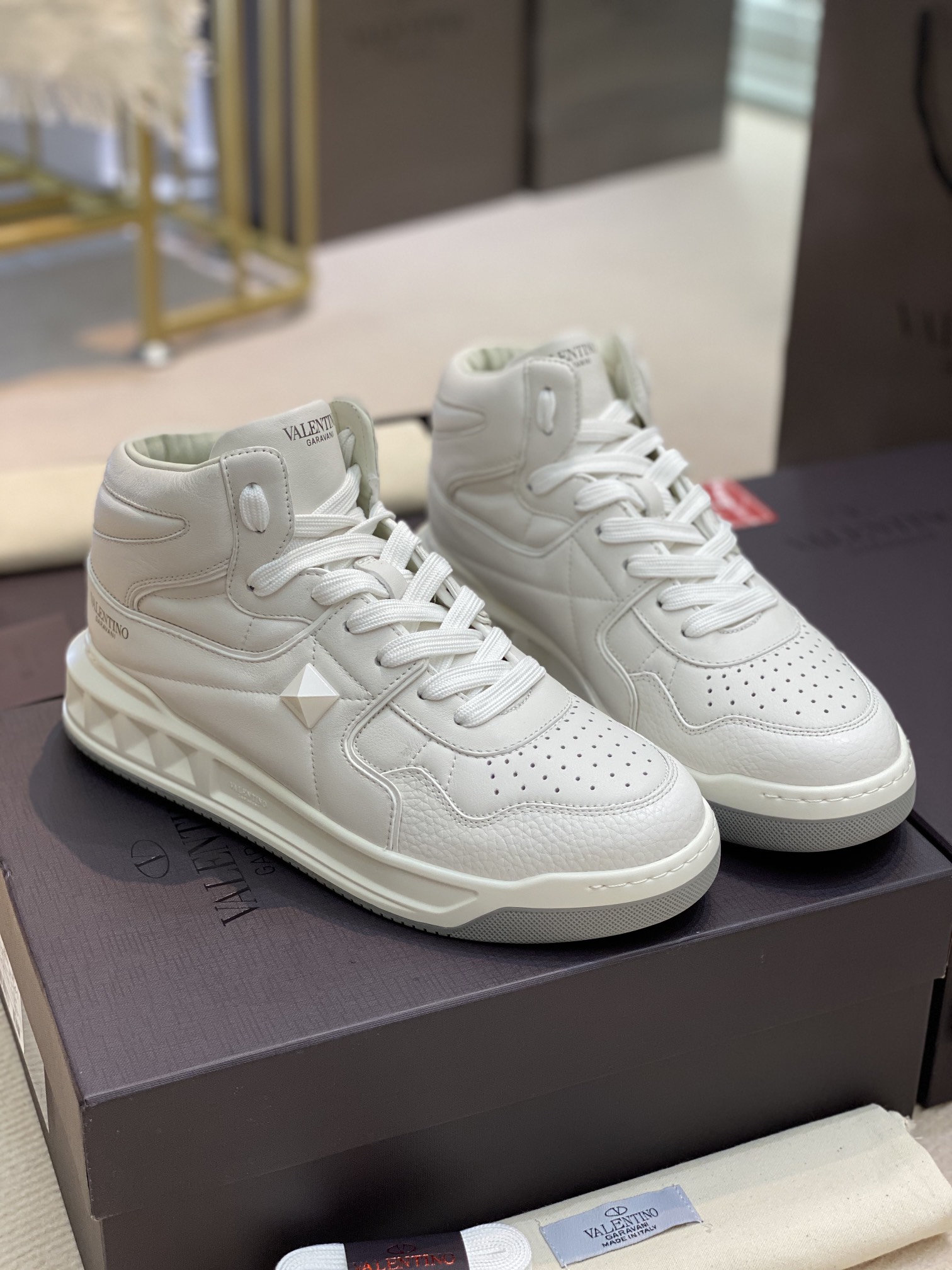 Valenti One Stud Mid-Top Nappa Sneaker - FashionPlug