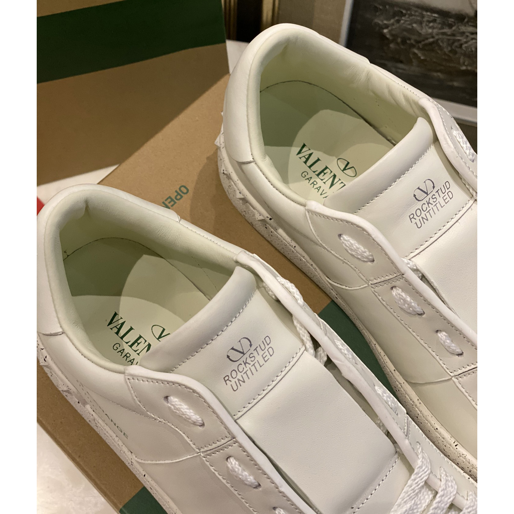 Valenti  Open For A Change Sneaker In Bio-Based Material In White - FashionPlug