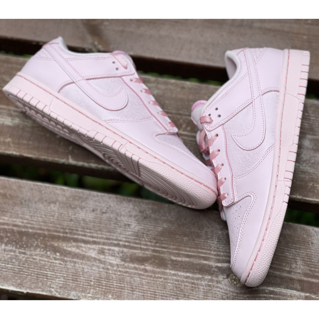 NIKE Dunk Low SE (GS) Sneaker    921803-601 - FashionPlug
