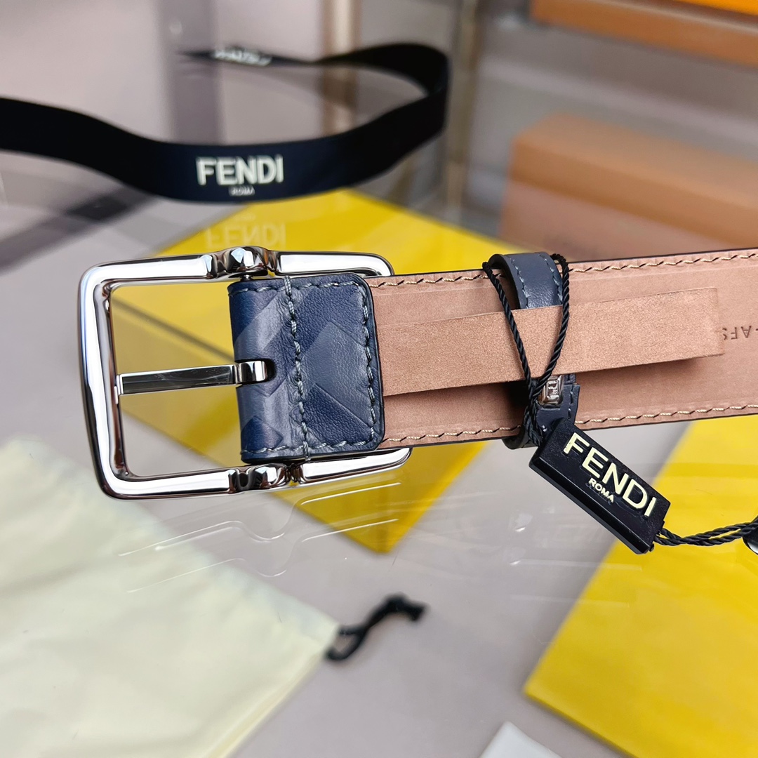 Fendi Leather Belt  - FashionPlug