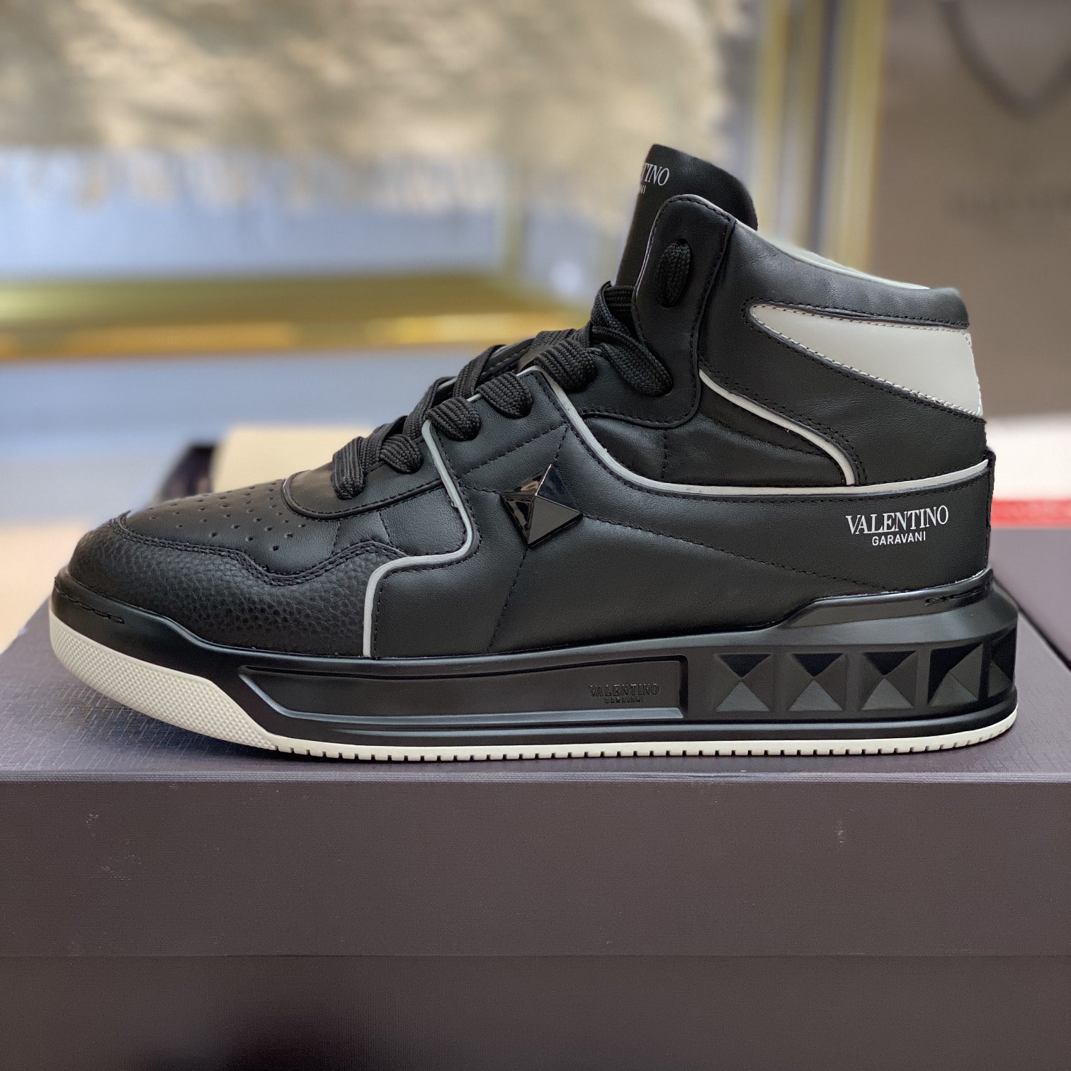 Valenti One Stud Mid-Top Nappa Sneaker - FashionPlug