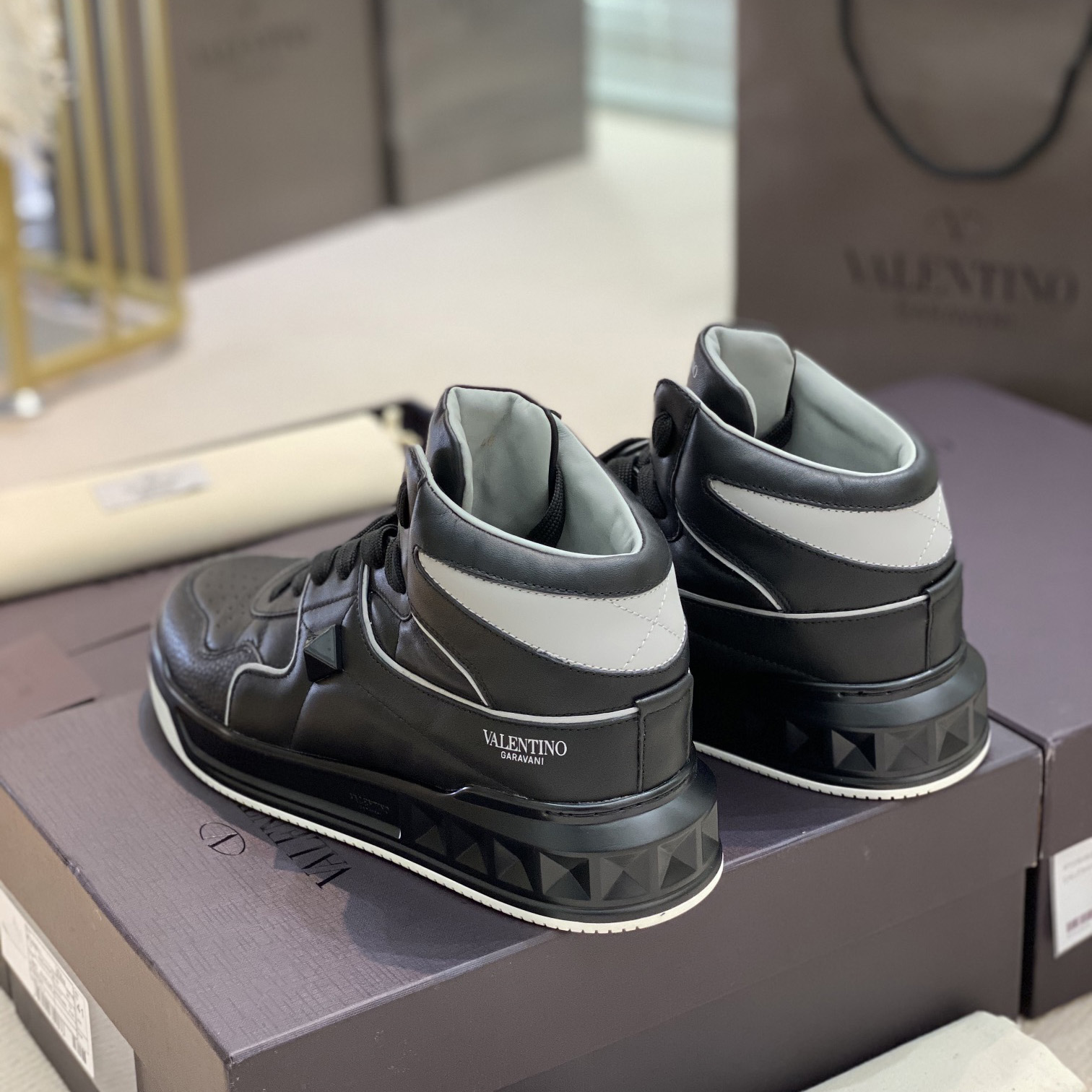 Valenti One Stud Mid-Top Nappa Sneaker - FashionPlug
