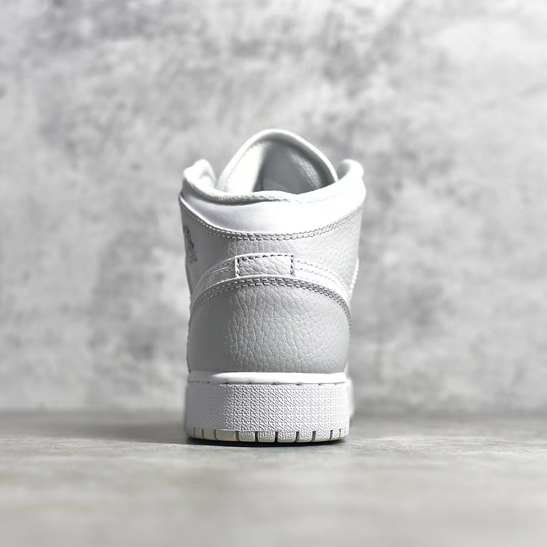 Air Jordan 1 Sneaker     - FashionPlug