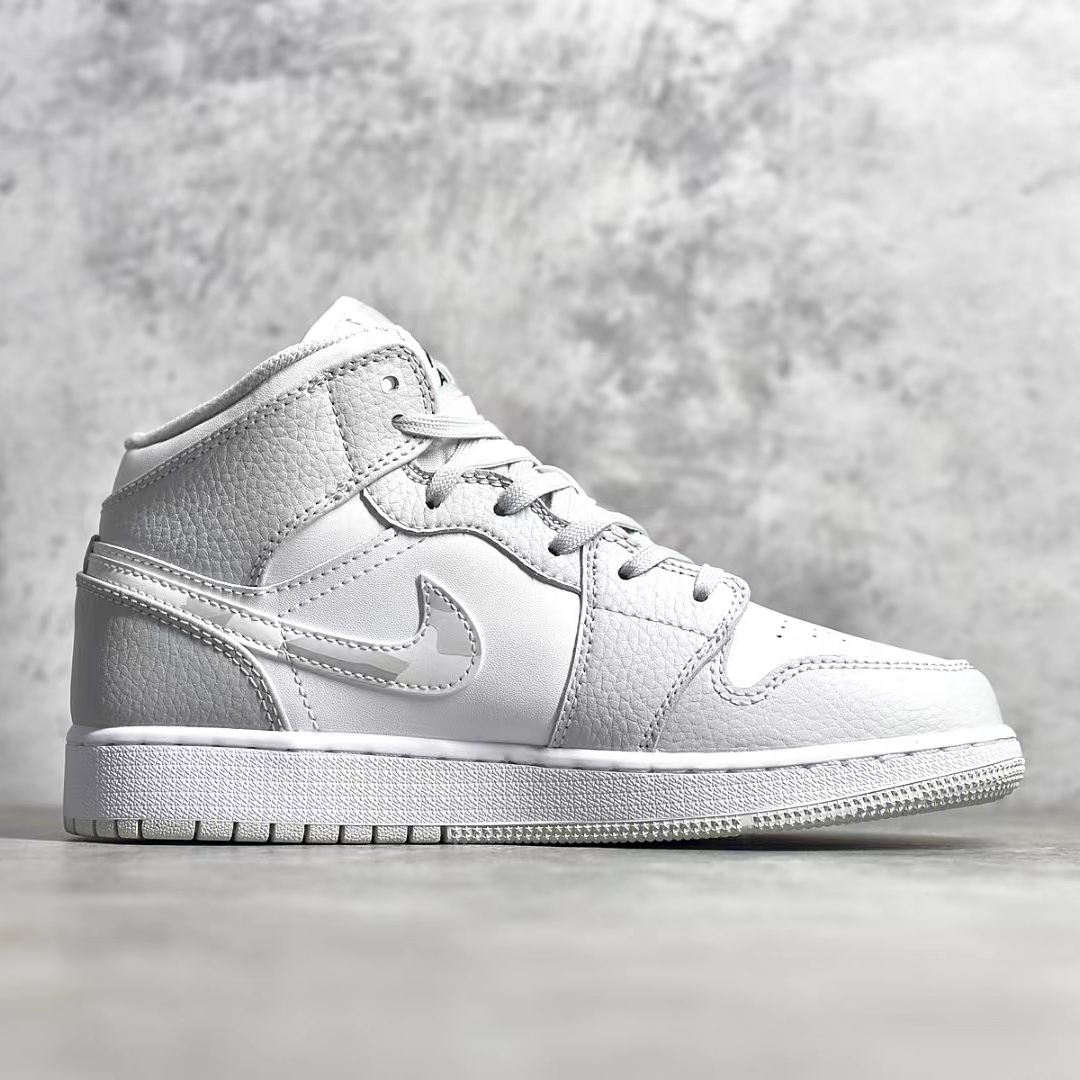 Air Jordan 1 Sneaker     - FashionPlug