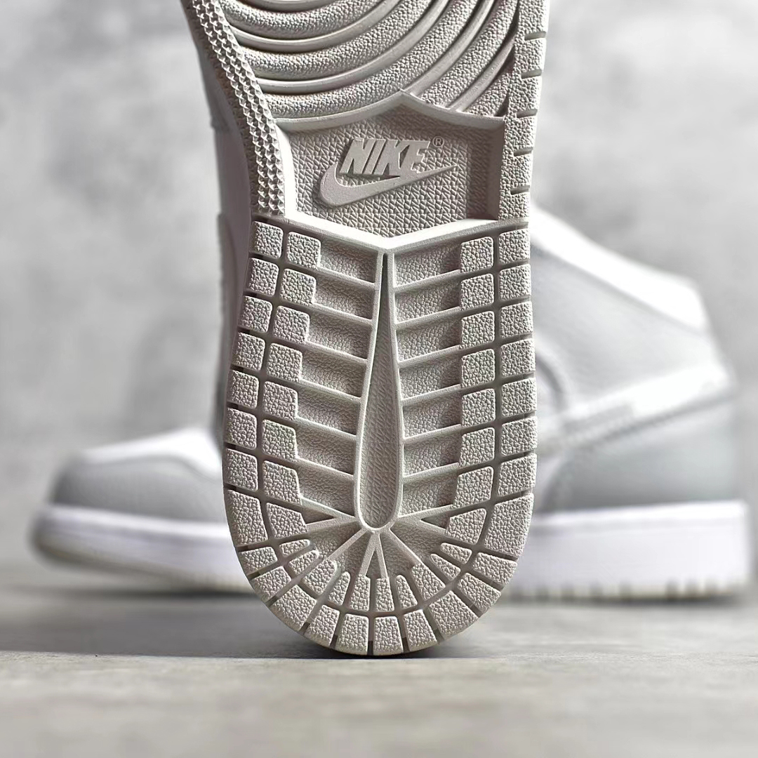 Air Jordan 1 Sneaker     - FashionPlug