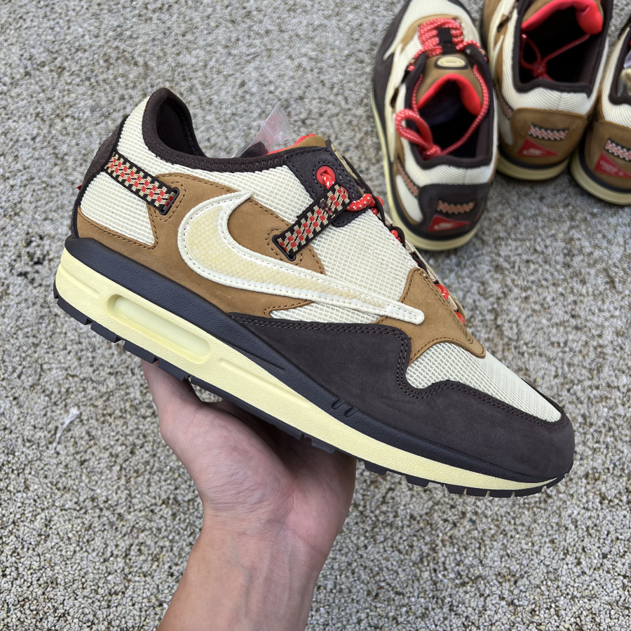 Travis Scott x Nike Air Max 1"Cactus Jack" Sneaker  - FashionPlug