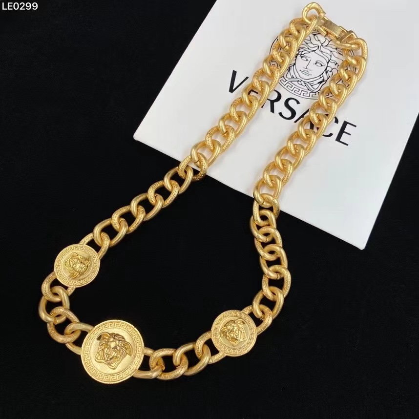 Versace Medusa Necklace - FashionPlug