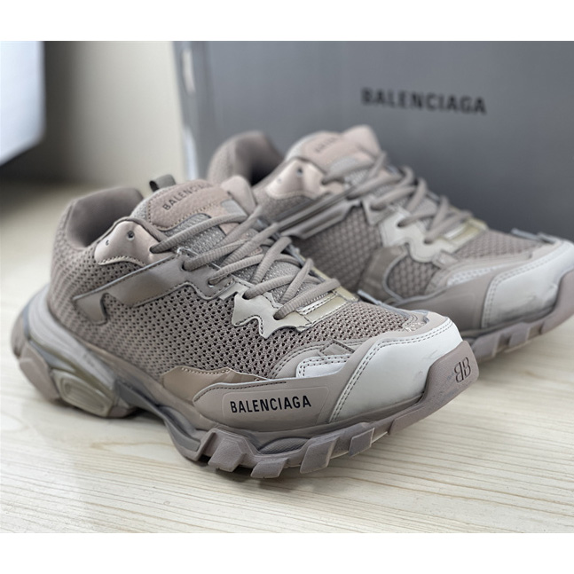 Balenciaga Track  Sneaker  - FashionPlug