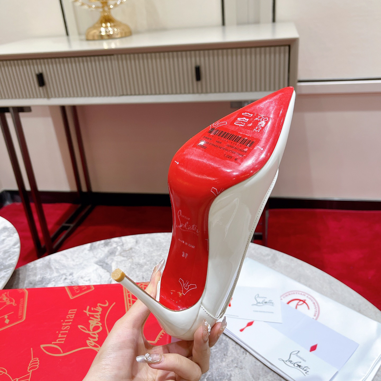 Christian Louboutin Sporty Kate Pump  85mm - FashionPlug
