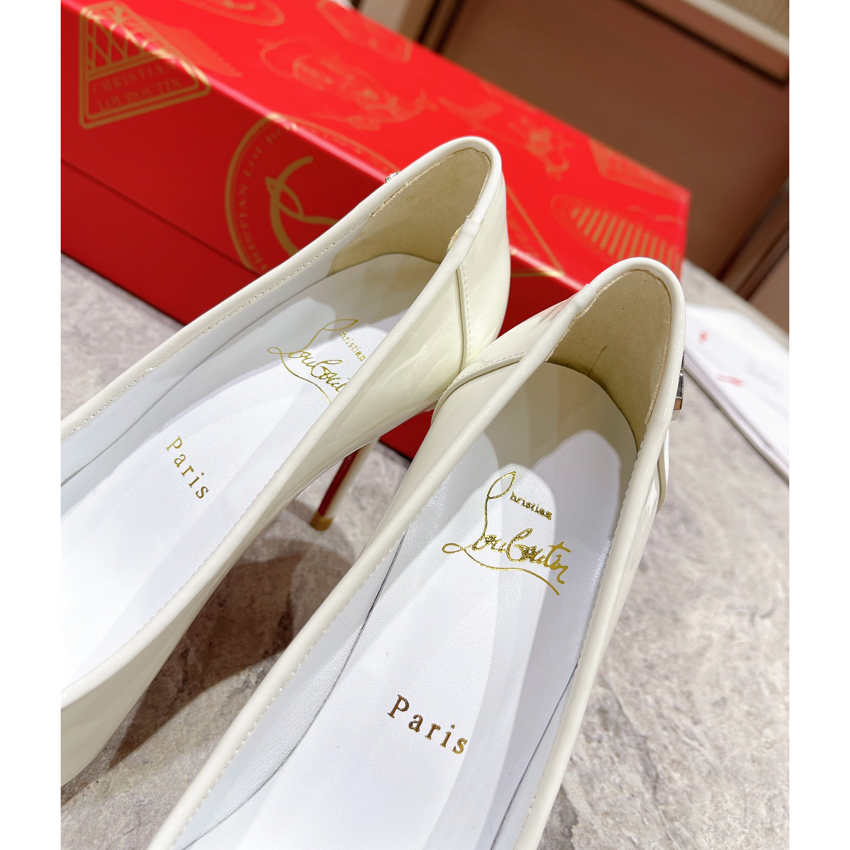 Christian Louboutin Sporty Kate Pump  85mm - FashionPlug