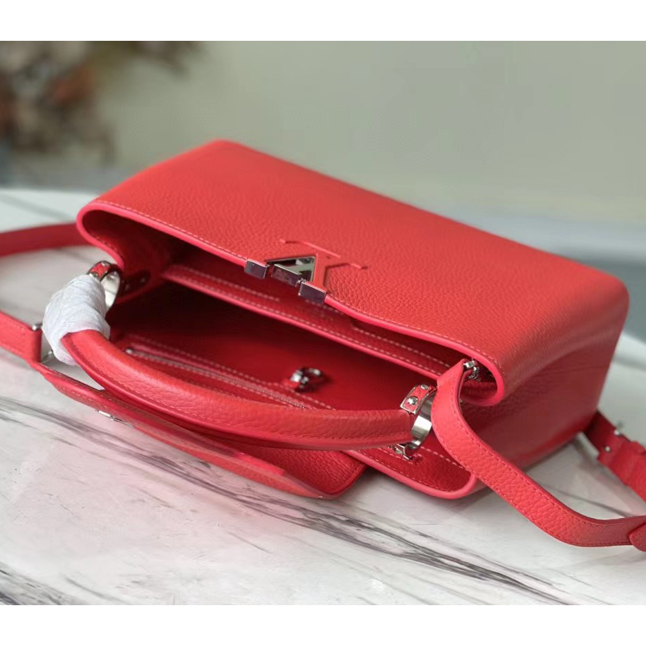 Louis Vuitton Capucines  Handbag (31.5-20-11 cm) - FashionPlug