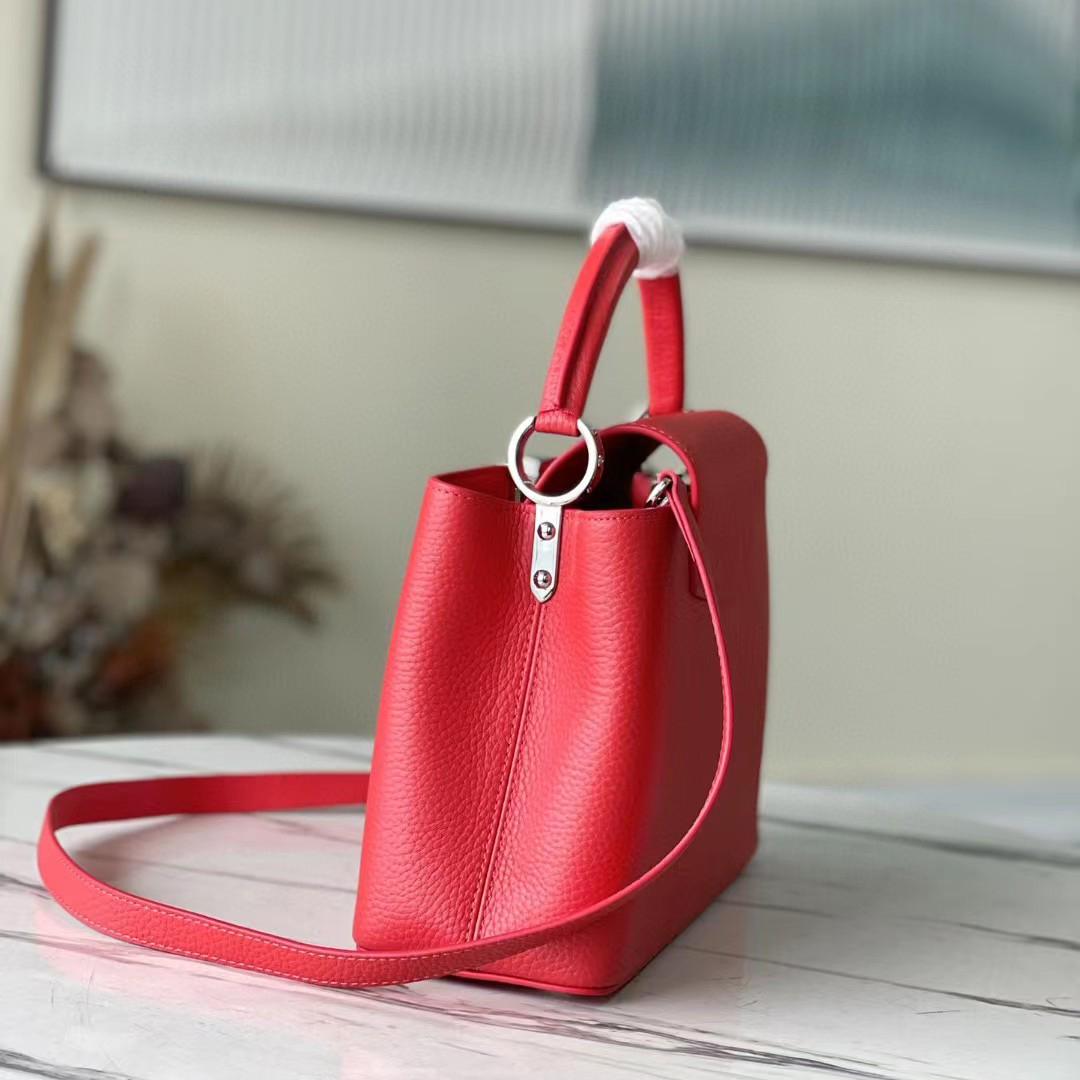 Louis Vuitton Capucines  Handbag (31.5-20-11 cm) - FashionPlug