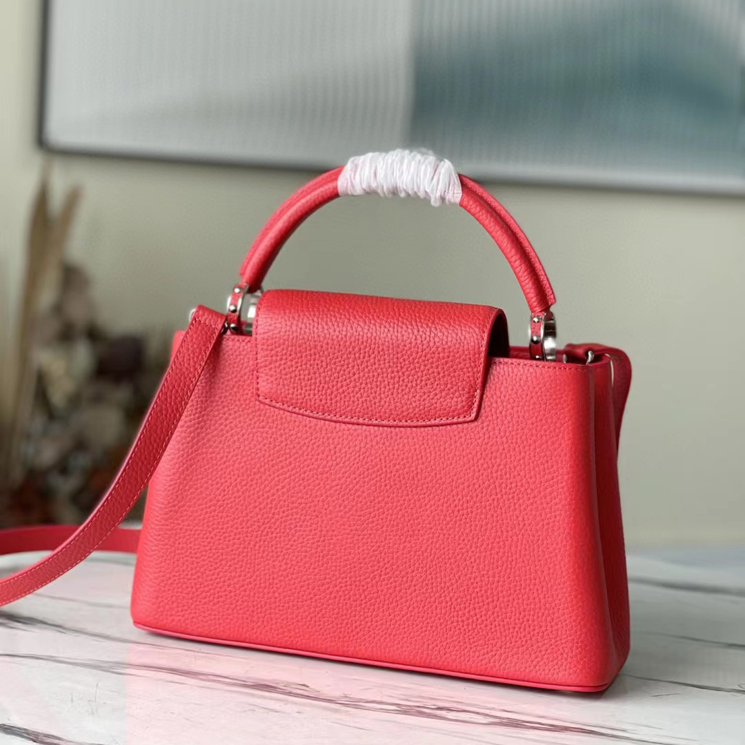 Louis Vuitton Capucines  Handbag (31.5-20-11 cm) - FashionPlug