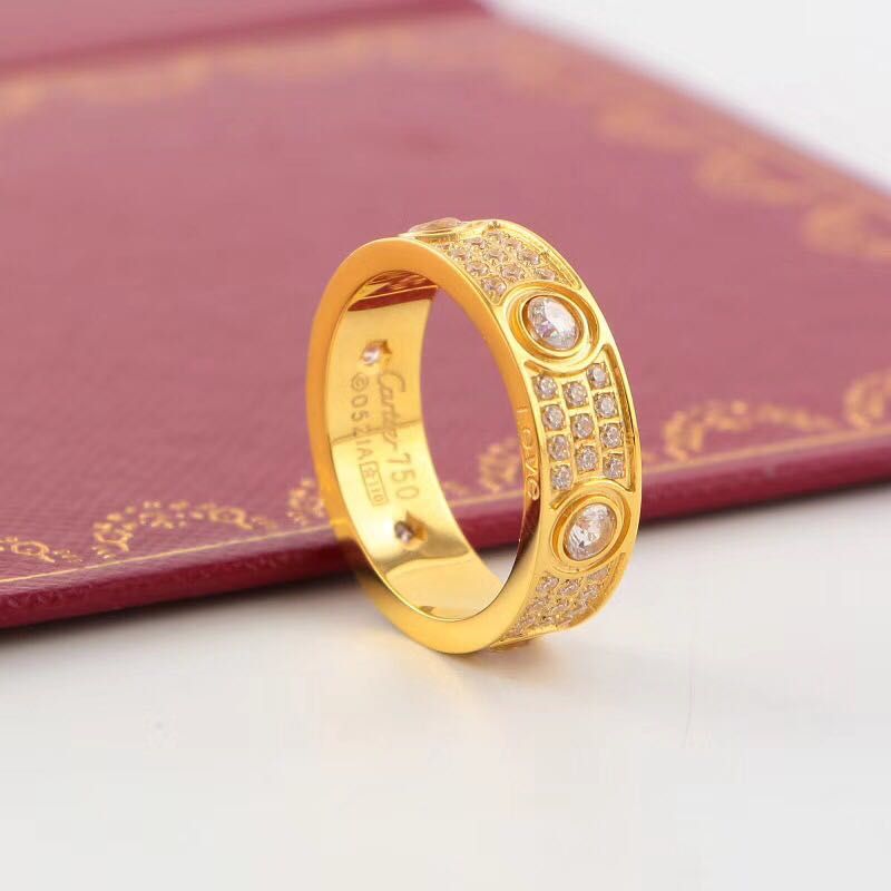 Cartier Love Ring - FashionPlug