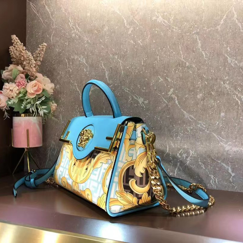 Versace Fendace La Medusa Medium Handbag(25-22-15cm) - FashionPlug