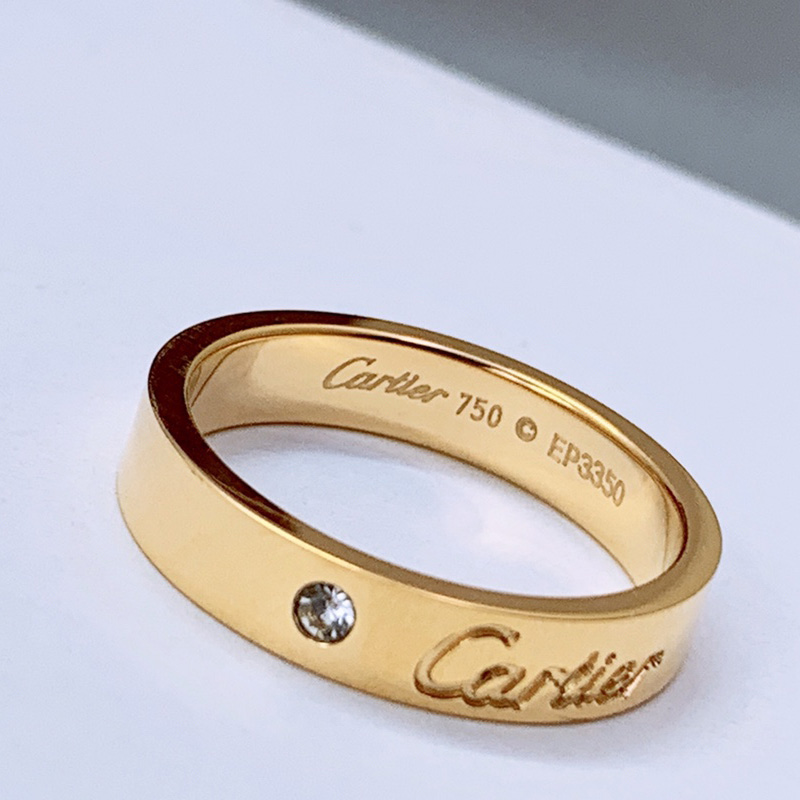Cartier Love Ring - FashionPlug