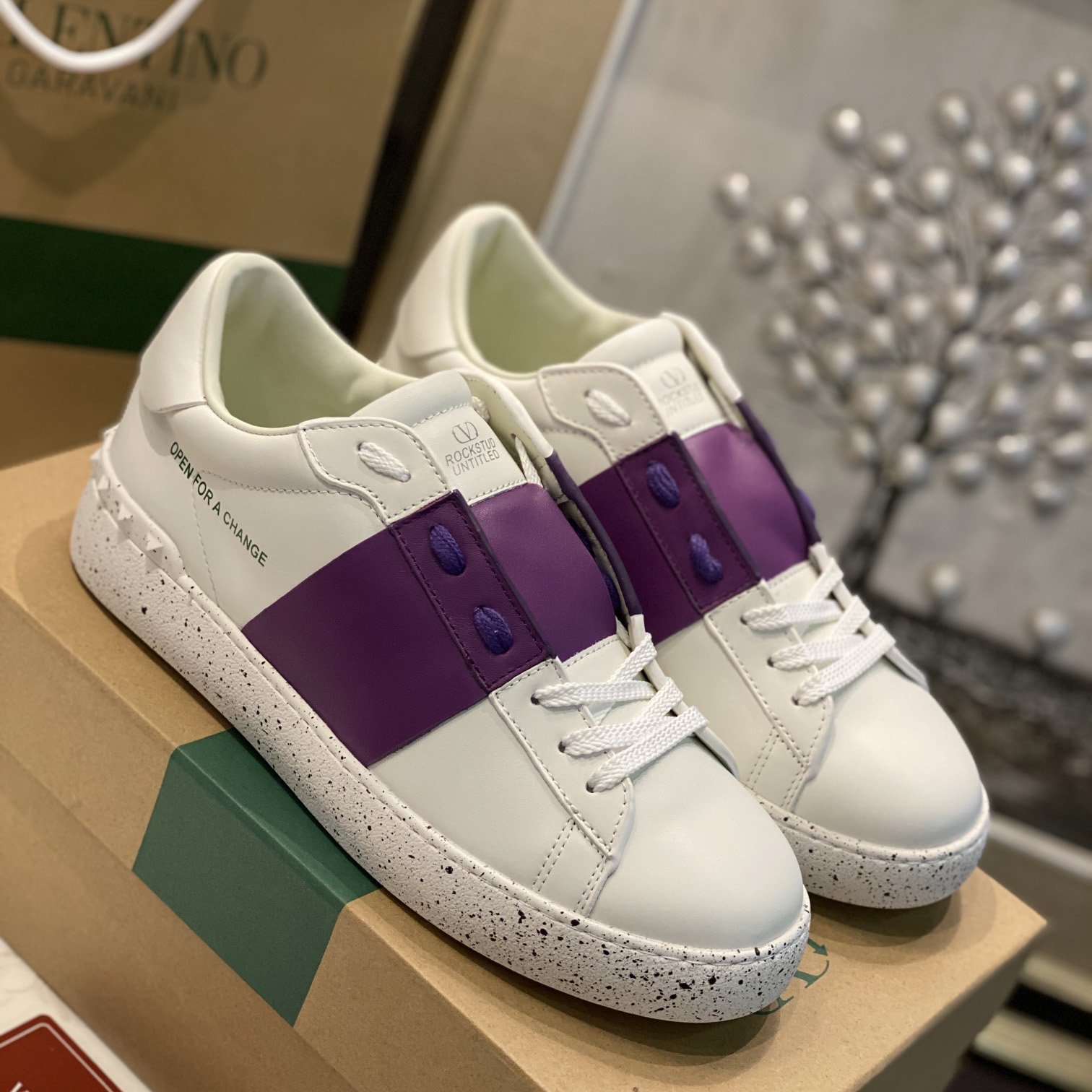 Valenti Open For A Change Sneaker In Bio-Based Material In White/Sunset Purple - FashionPlug