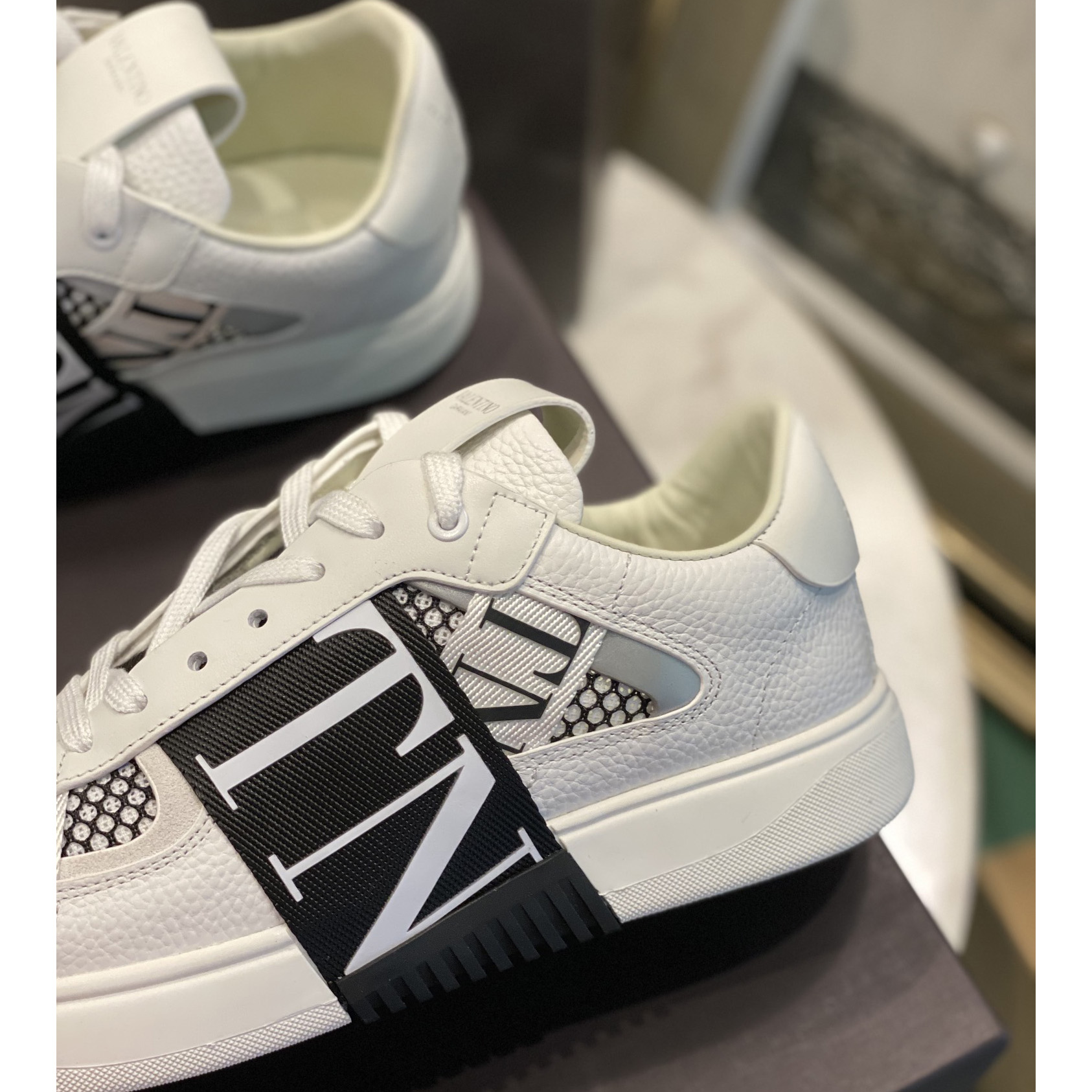 Valenti VL7N Low-Top Sneakers In Calfskin And Mesh Fabric With Bands - FashionPlug