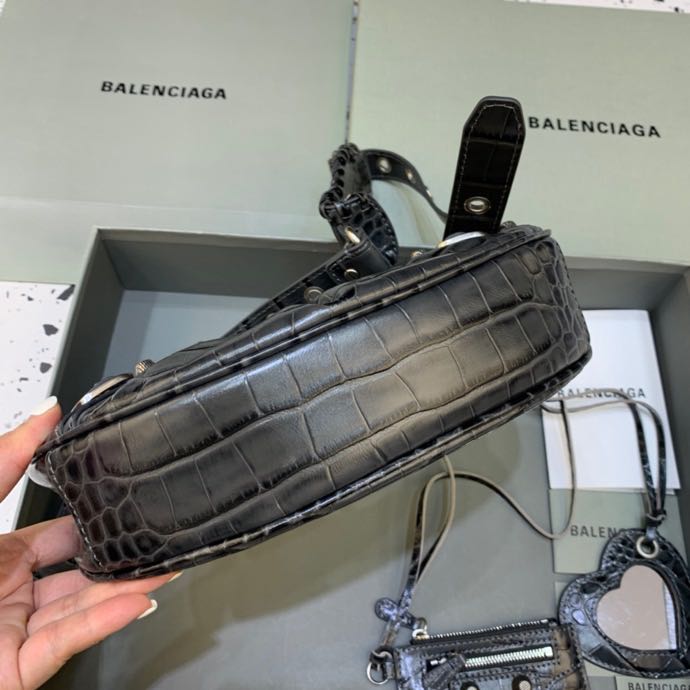 Balenciaga Le Cagole XS Shoulder Bag In Black(26-12-6cm) - FashionPlug