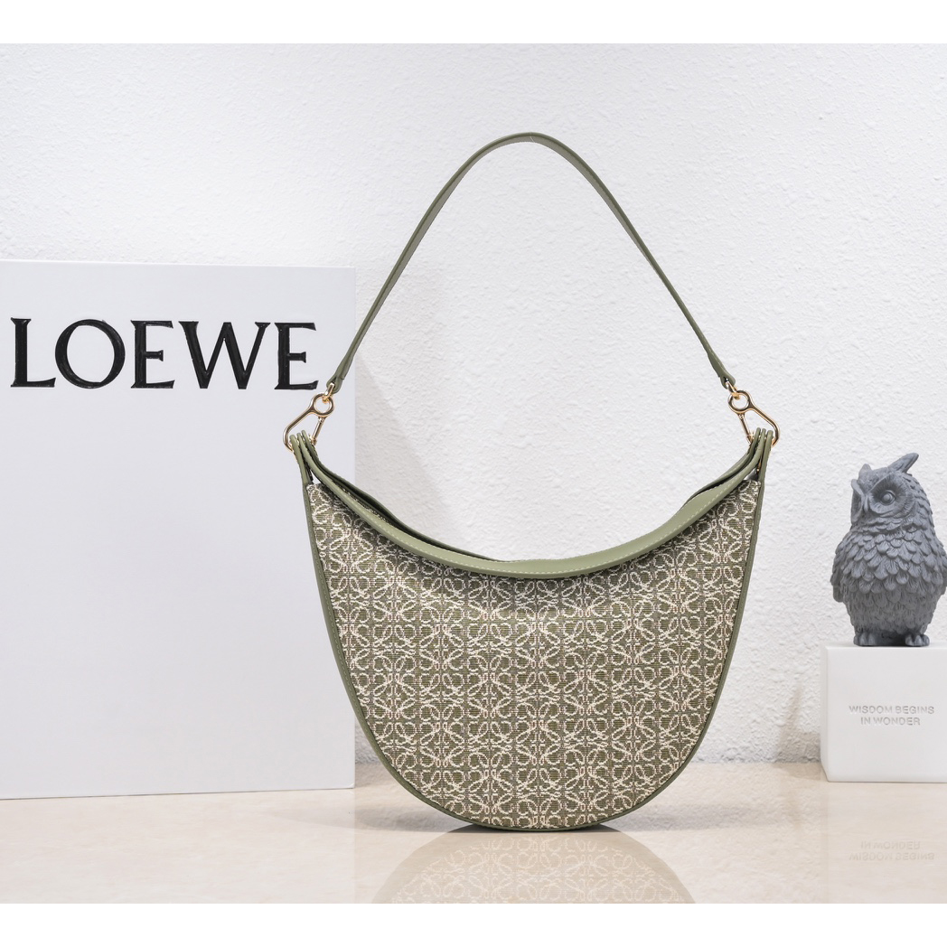 Loewe Luna Bag In Anagram Jacquard And Classic Calfskin(29.5-27-8cm) - FashionPlug