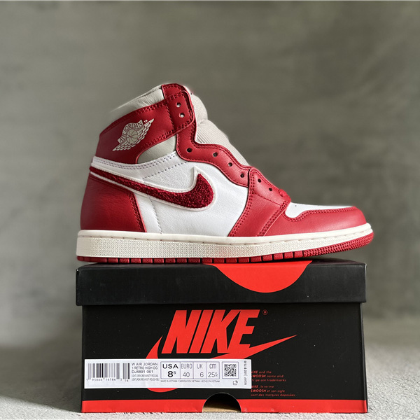 Air Jordan 1 High OG WMNS “Newstalgia”  Sneaker  DJ4891-061 - FashionPlug