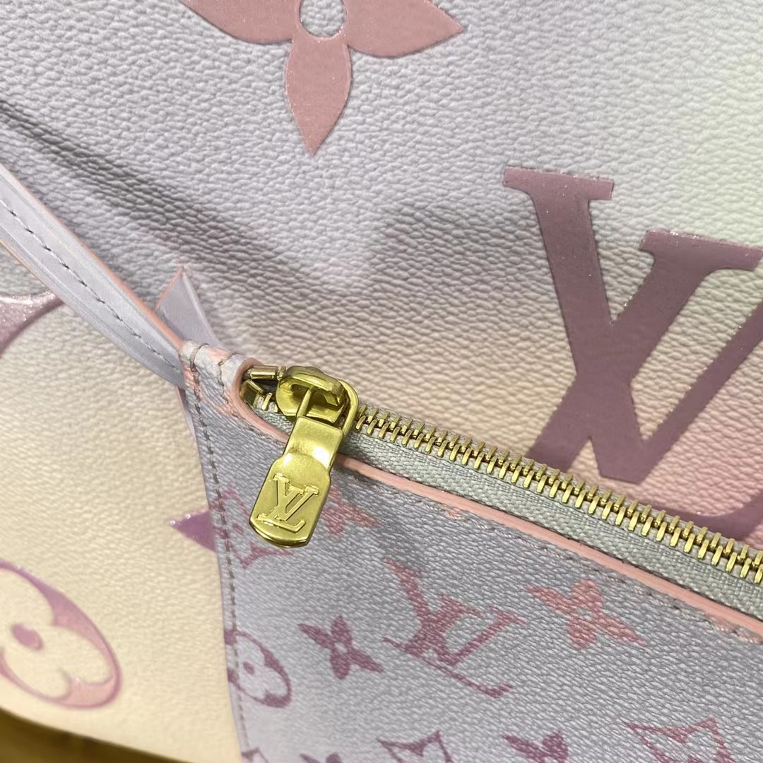 Louis Vuitton Neverfull MM Tote(31-28-14cm) - FashionPlug