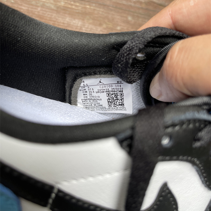 Air Jordan 1 Low OG “UNC”  Sneaker  CZ0790-104 - FashionPlug