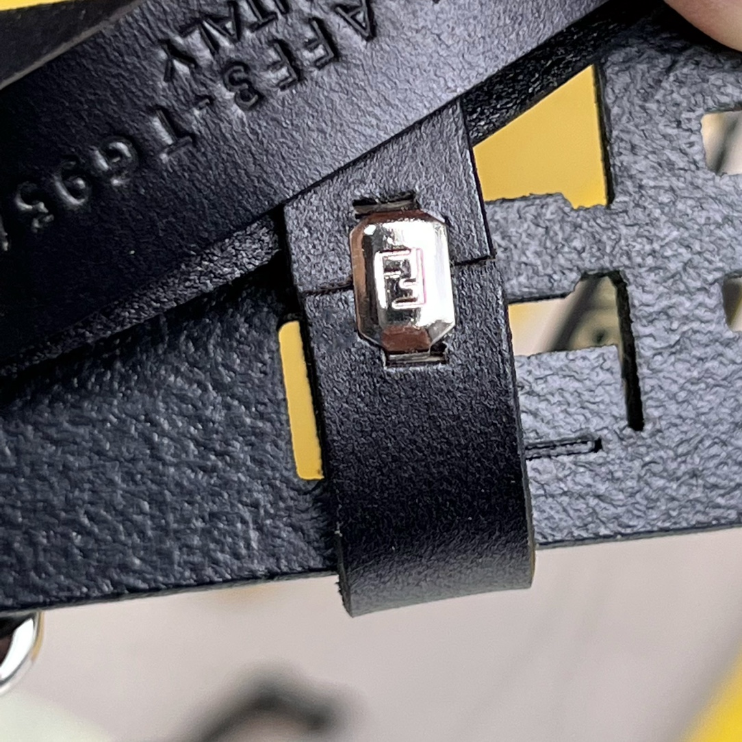 Fendi Leather Belt  - FashionPlug