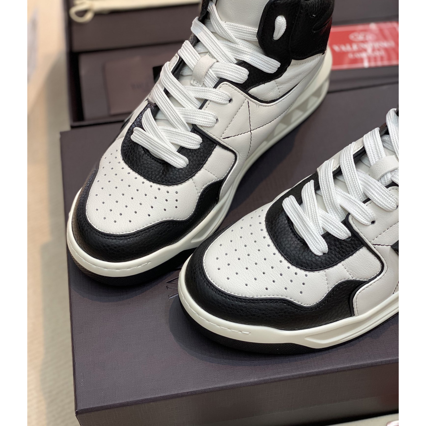 Valenti One Stud Mid-Top Nappa Sneaker - FashionPlug