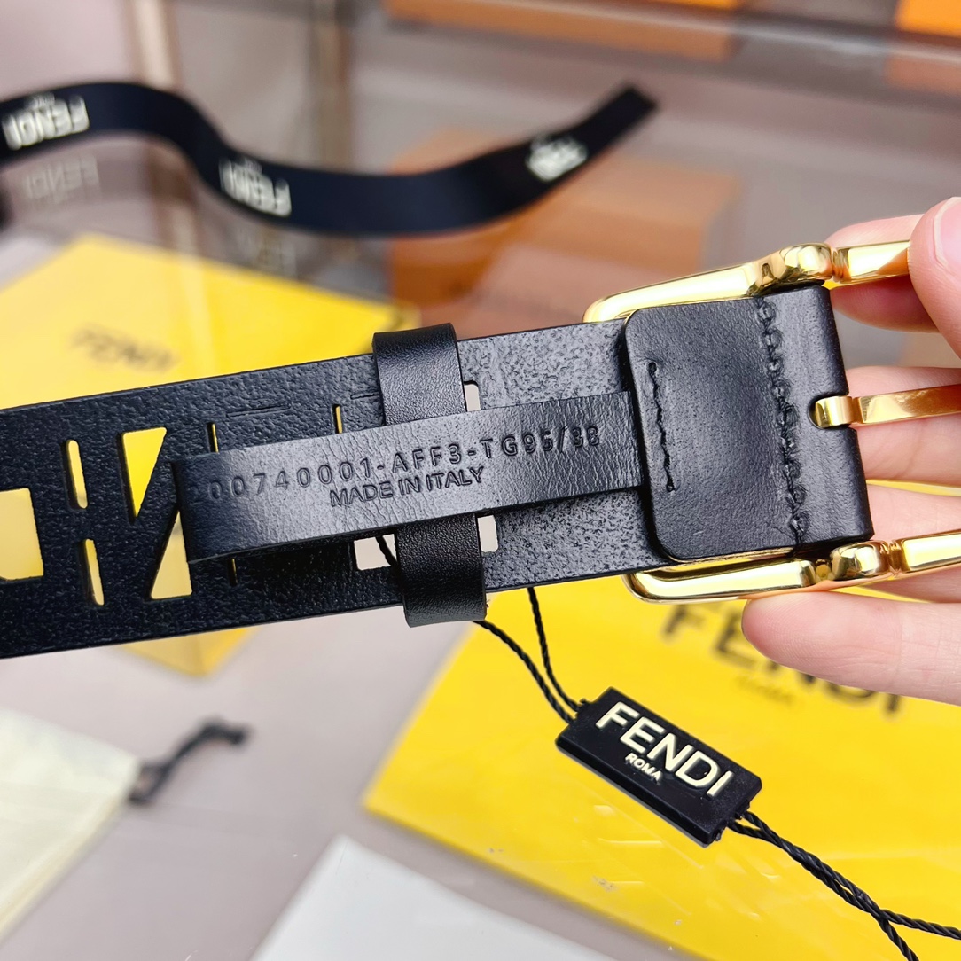 Fendi Leather Belt  - FashionPlug