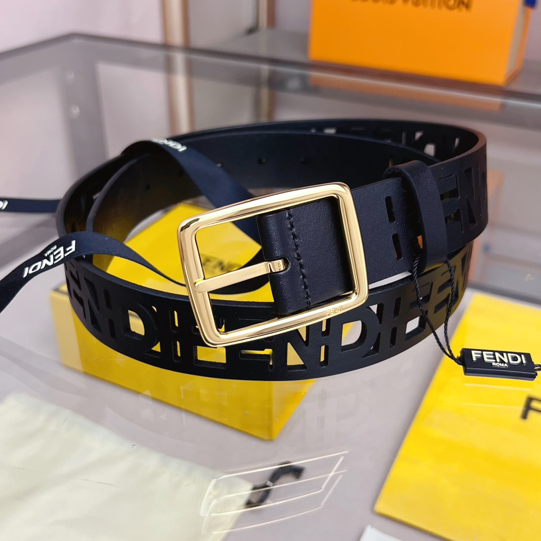 Fendi Leather Belt  - FashionPlug