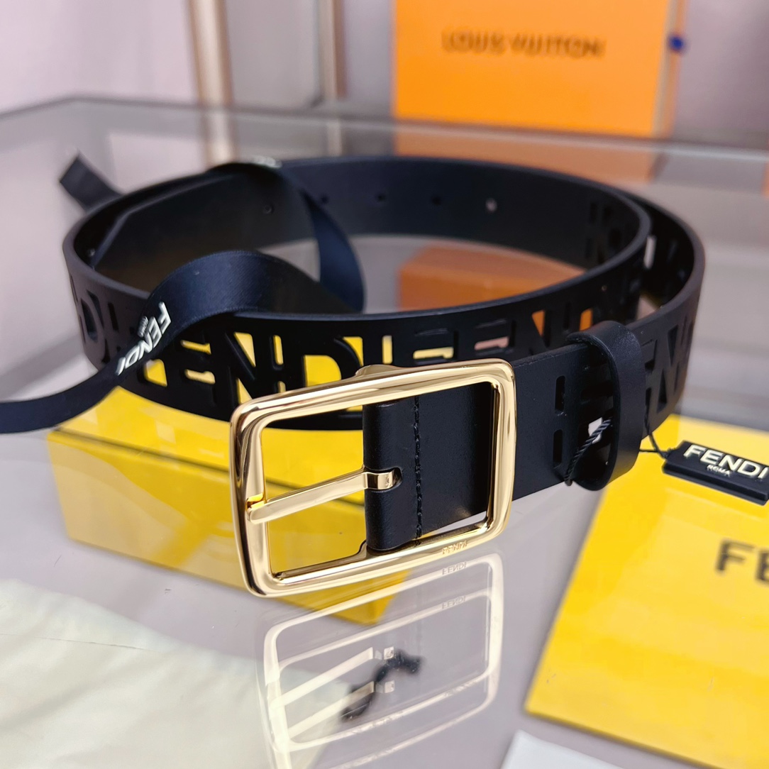 Fendi Leather Belt  - FashionPlug