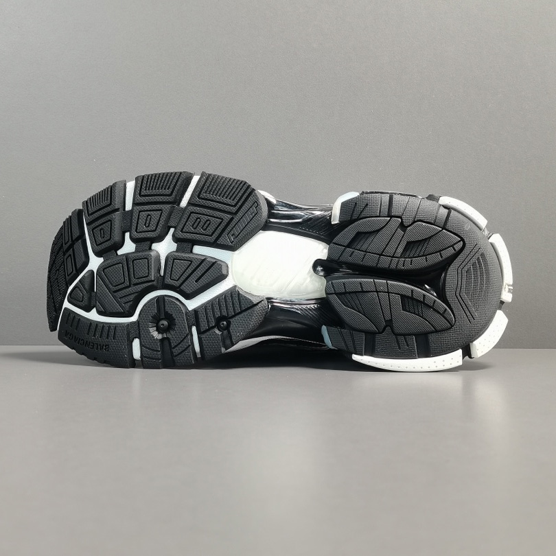 Balenciaga Runner Sneakers - FashionPlug