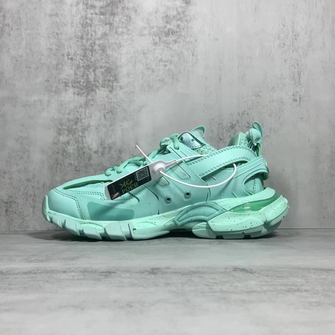 Balenciaga Track 3.0  Sneaker - FashionPlug
