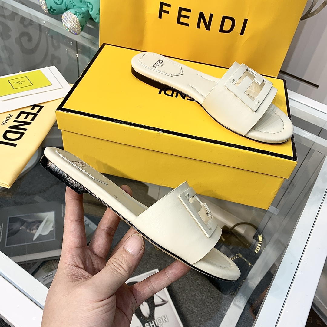 Fendi Signature Beige Leather Slides - FashionPlug