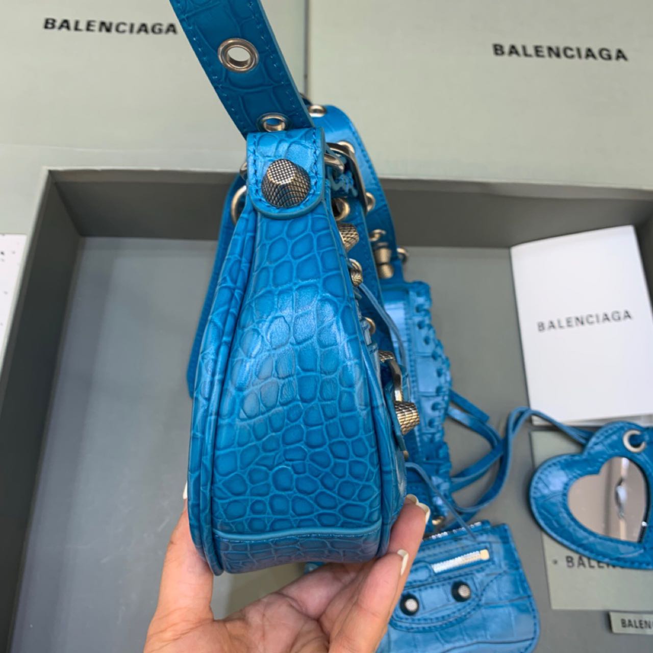 Balenciaga Le Cagole XS Shoulder Bag In Blue(26-12-6cm) - FashionPlug