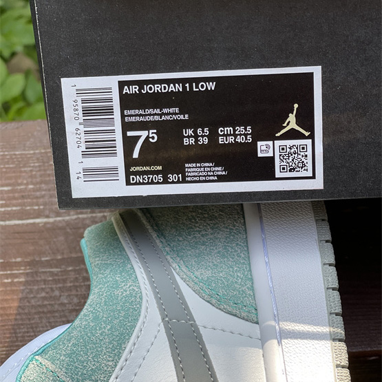 Air Jordan 1 Low ''New Emerald'' Sneaker  DN3705 301 - FashionPlug
