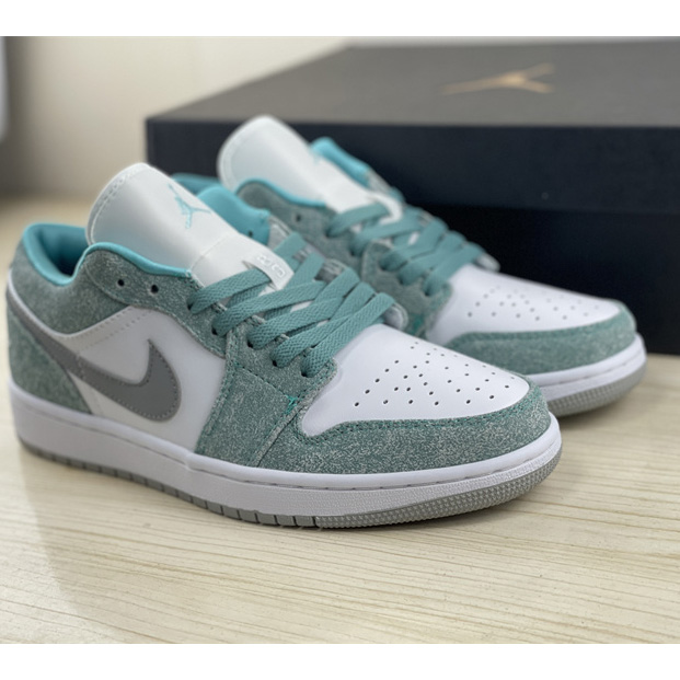 Air Jordan 1 Low ''New Emerald'' Sneaker  DN3705 301 - FashionPlug