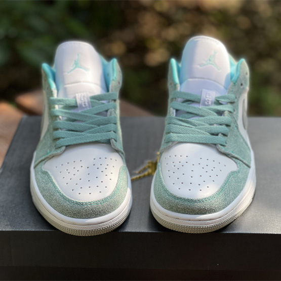 Air Jordan 1 Low ''New Emerald'' Sneaker  DN3705 301 - FashionPlug