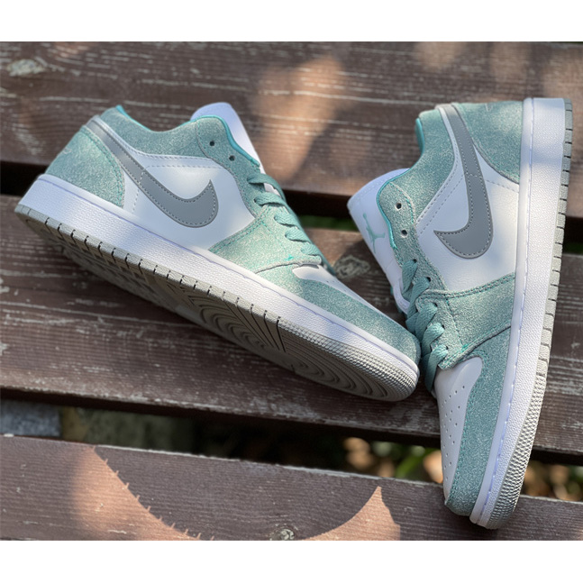 Air Jordan 1 Low ''New Emerald'' Sneaker  DN3705 301 - FashionPlug
