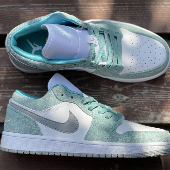 Air Jordan 1 Low ''New Emerald'' Sneaker  DN3705 301 - FashionPlug