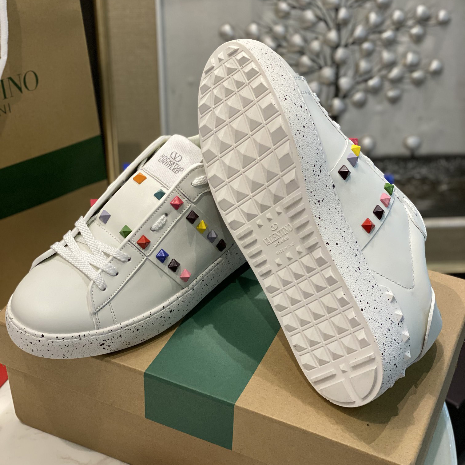 Valenti  Open For A Change Sneaker In Bio-Based Material In White/Multicolor - FashionPlug