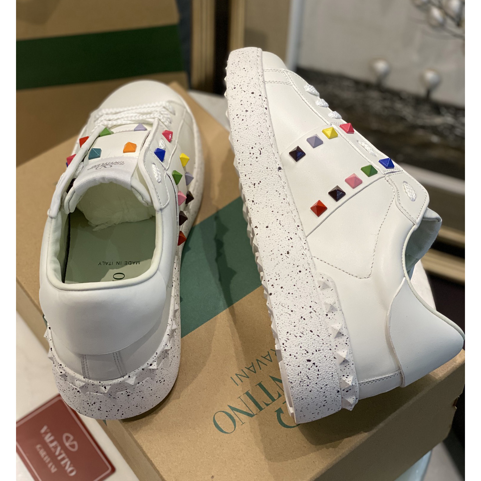 Valenti  Open For A Change Sneaker In Bio-Based Material In White/Multicolor - FashionPlug