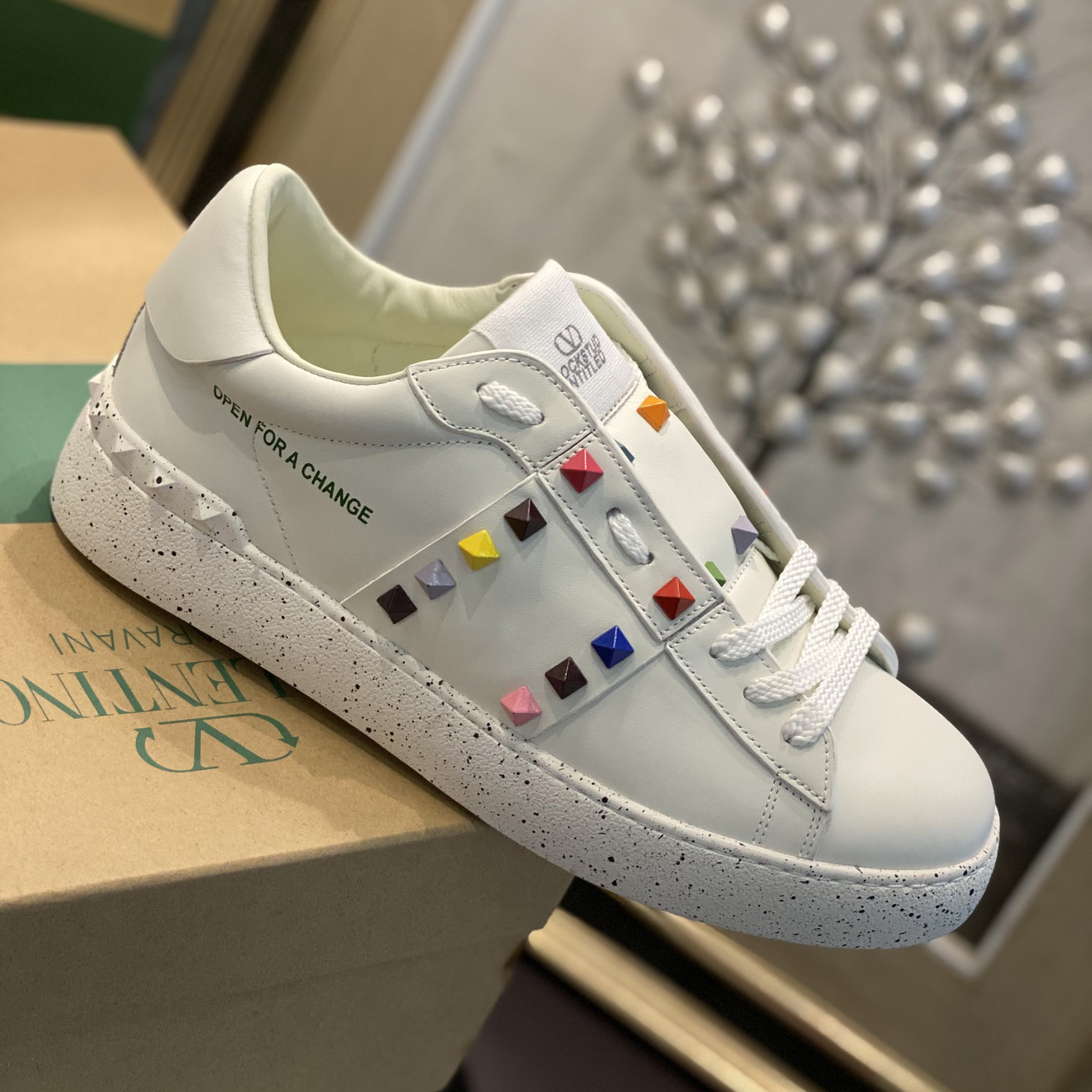 Valenti  Open For A Change Sneaker In Bio-Based Material In White/Multicolor - FashionPlug