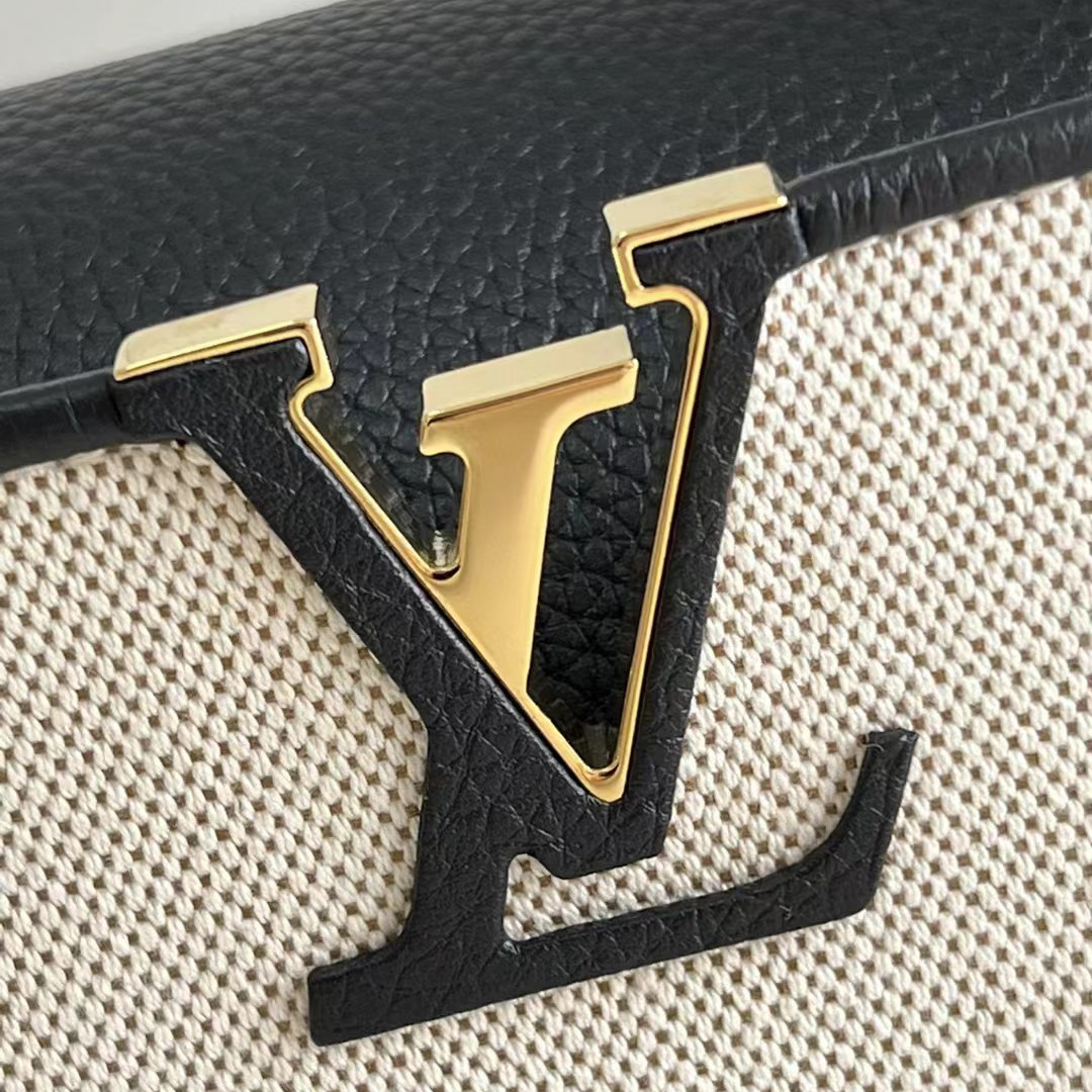 Louis Vuitton Capucines MM Handbag (21-14-8cm)   M59872 - FashionPlug