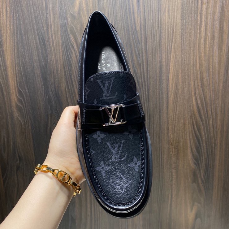 Louis Vuitton Major Loafer(Black) - FashionPlug
