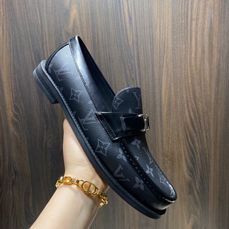 Louis Vuitton Major Loafer(Black) - FashionPlug