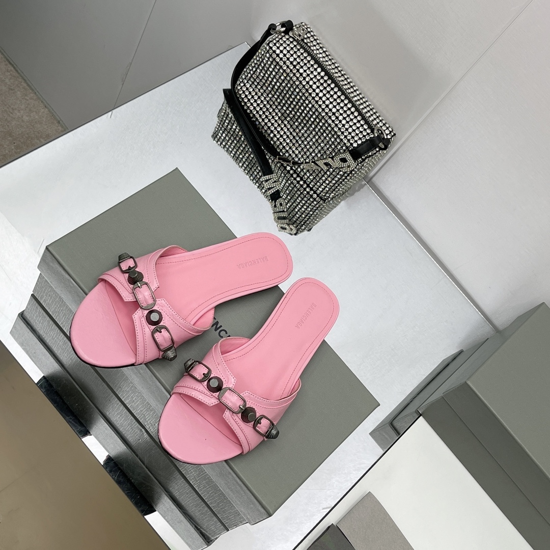 Balenciaga Cagole Sandal In Pink Arena Lambskin - FashionPlug